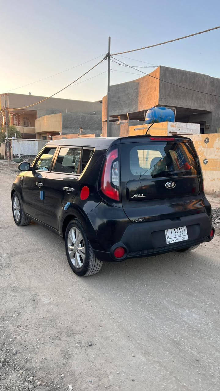 السلام عليكم كيا صول موديل 2015 حادثة جاملغ وبنيد مكينه كير حداديه تخم تاير تبريد  شغال السيارة مال جناي ماشيه ميه واخمسطعش مكينه 1600 رقم بابل تحويل مباشر السعر 97 رقم الهاتف *********** ما متواجد على الفيس
