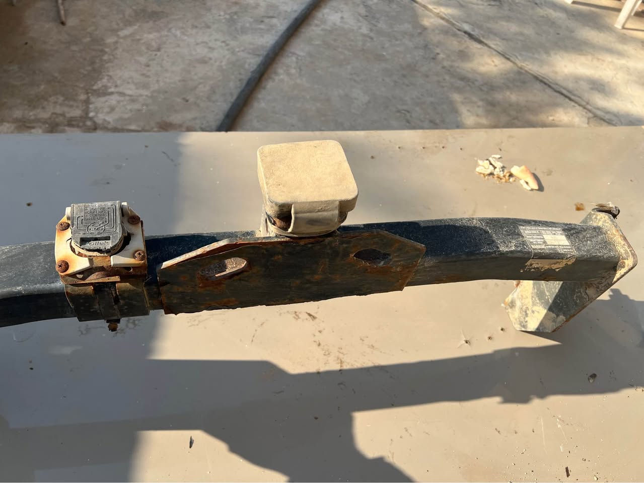 السلام عليكم درع + هوك 
للبيع 60 الف وبيهن مجال 
بغداد حي الجهاد 
*********** بغداد, العراق
