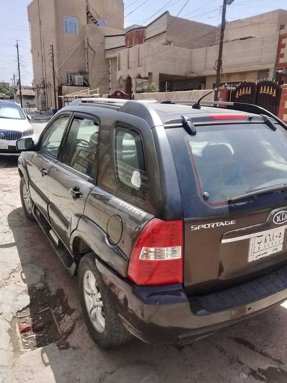 سلام عليكم ورحمه الله وبركاته للبيع سياره سبورتج مديل 2008/خليجي /حجم المحرك 2000/سياره بلاديه وكشرهه حلو يرادلهه بعض ترتيبات سنويه باسمي رقم بغداد /عنواني بغداد الكرخ/استفسار أكثر ***********
