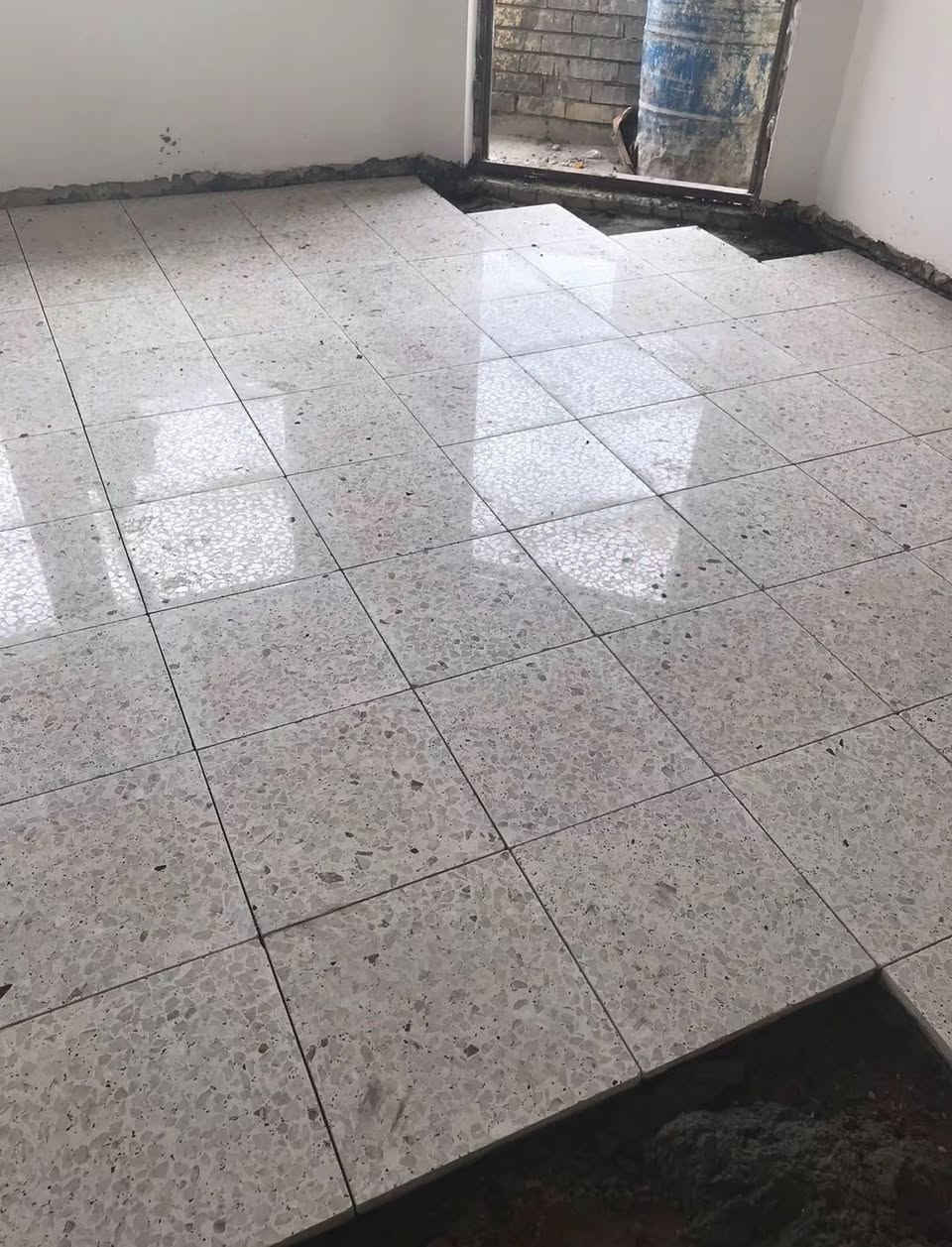 خلفة سيراميك و ارضيات حاليا متفرغ 
مكاني بغداد الشعب رقمي ***********
