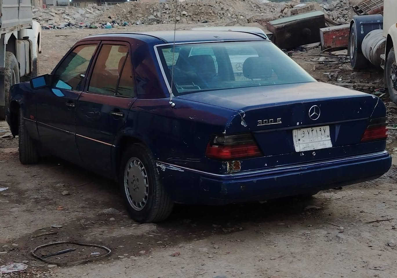 دب موديل 86 رقم بغداد باسمي سنويه لحد شهر الثاني 26 محرك جديد بطه2500  صدر وسط تايرات جدد صبغ عام  قواعد دبلات سليمه  السعر 38  بغداد المعامل ***********
