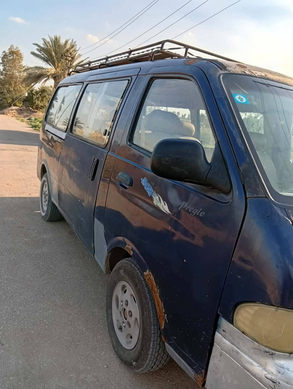 السلام عليكم سياره موديل 96 مكينه وكير مكفولات والشواصي جدد حداديه جديده بور جديد عمبار جديد تخم تاير  السياره كامله  مكمله بأسمي مصفره من كلشي والسنويه ل 31 ورقمها مميز 5055  تواصل ع رقم *********** السعر 65
