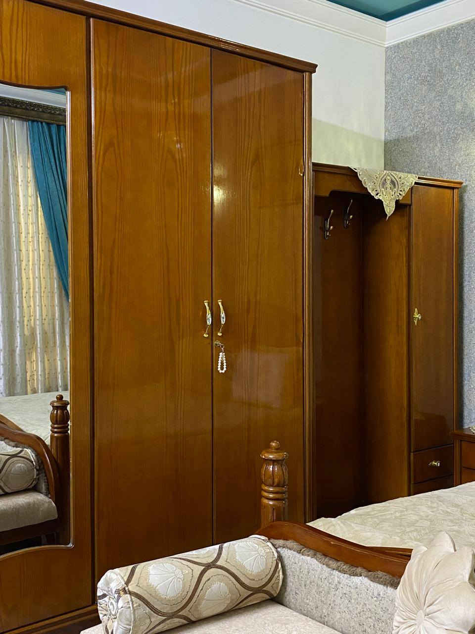 للبيع غرفة نوم نظيفة جدا للاستفسار
***********
