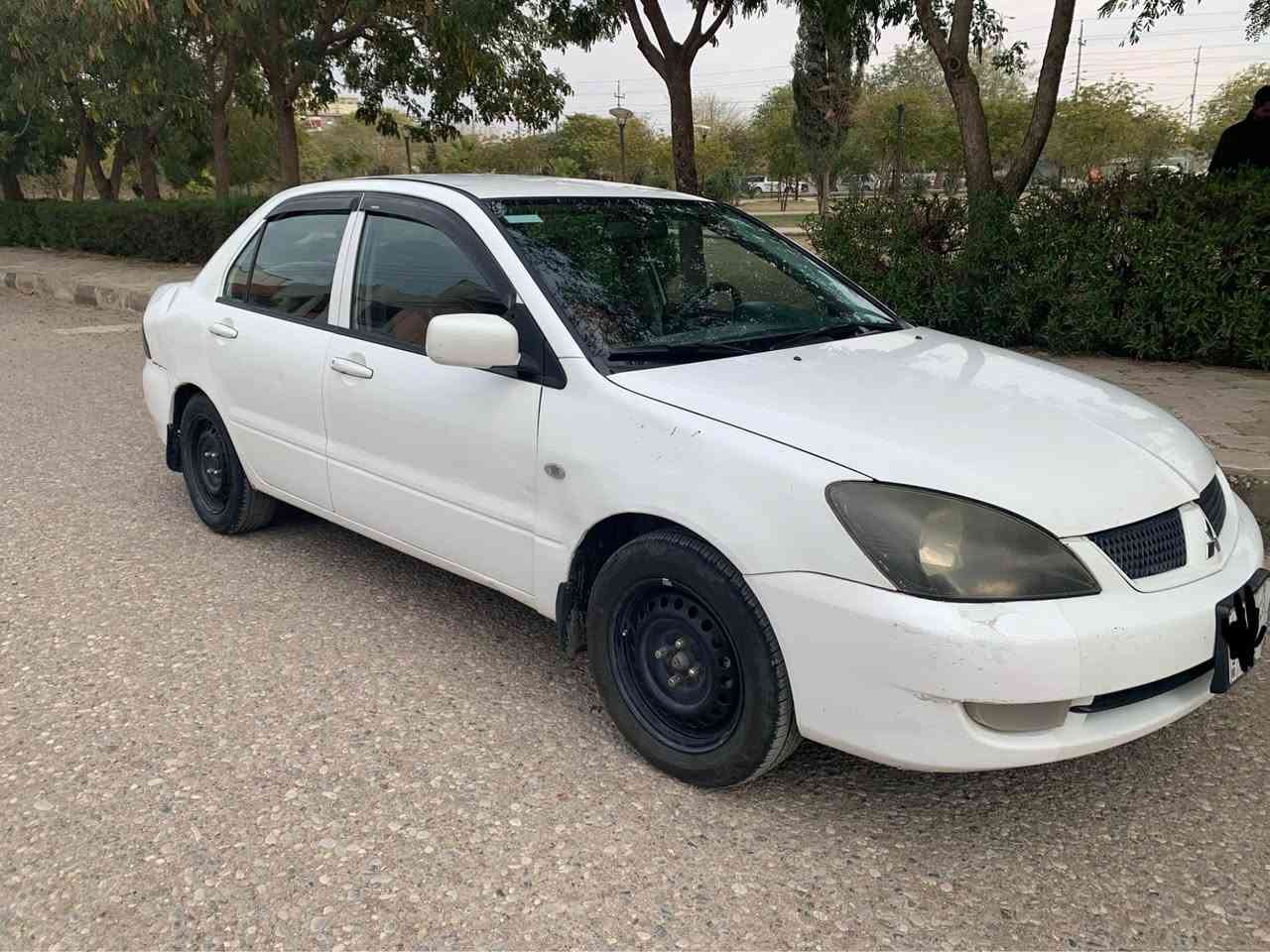 لانسه ر مودیل 2011ده بل گیر مه کینه گه روه بی لیدراو مه کینه و گیر به شه رت سه نه وی اسلی به شه رتی حاسیبه و اوه لیات و مه ده نی و بی کیشه
سعر62 مه جال
ژم.*********** كالار, السليمانية
