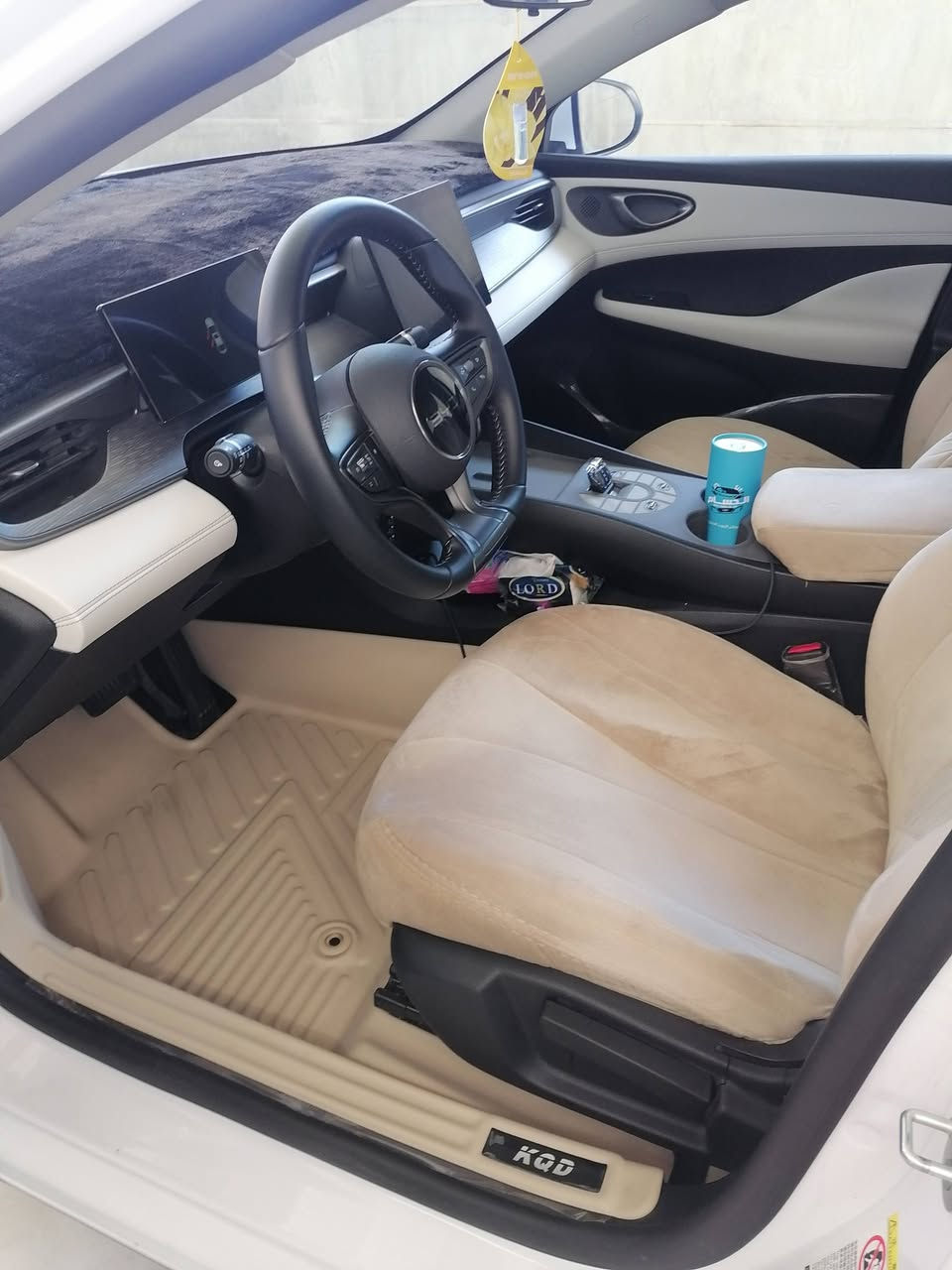 للبيع BYD Seal 05 2025
بيها إضافات تخبل وجاهزة أخت الزيرو
فئة 55km كفالة عامة رقم بغداد مميز 
مداور ثاني يوم
الاضافات/
١- ارضيات kqd الأصلية الحوضية سعرها ١٢٥
٢- تغليف كشنات كنتارا مالتها الأصلية سعرها ١٥٠
٣-نايلون حراري للدوس والبوب 
٤-عازل حراري اصلي من شركة xple كل الجامات سعره ١٥٠ الف 
٥-فرشة دشبول + غلاف سيليكون وسطي كامل 
٦-شاحنة الأصلية ١٦ امبير ام الجنطة مع ملحقاتها 
٧- المنفاخ الأصلي BYD +الفوم +الفسفورة+مطفاة
٨- سبير اصلي +الفلينة يعني تنام رغد 
للمعلومات أكثر الملحقات تم شرائها وما اجت وياها
يعني تاخذ سيارة جاهزة من الاخير
مواصفاتها معروفة مايحتاج تنذكر
اول تبديله دهن بتاريخ ٧/٦/٢٠٢٦ نوع امزويل هايبرد
مع فلتر الدهن الأصلي يم الحسام الفرع الرئيسي
ماشية بانزين 2000km والشحن 4000 km
بنظافة الزيرو السيارة مكانها بغداد
السعر 19800
تواصل واتساب  
***********
