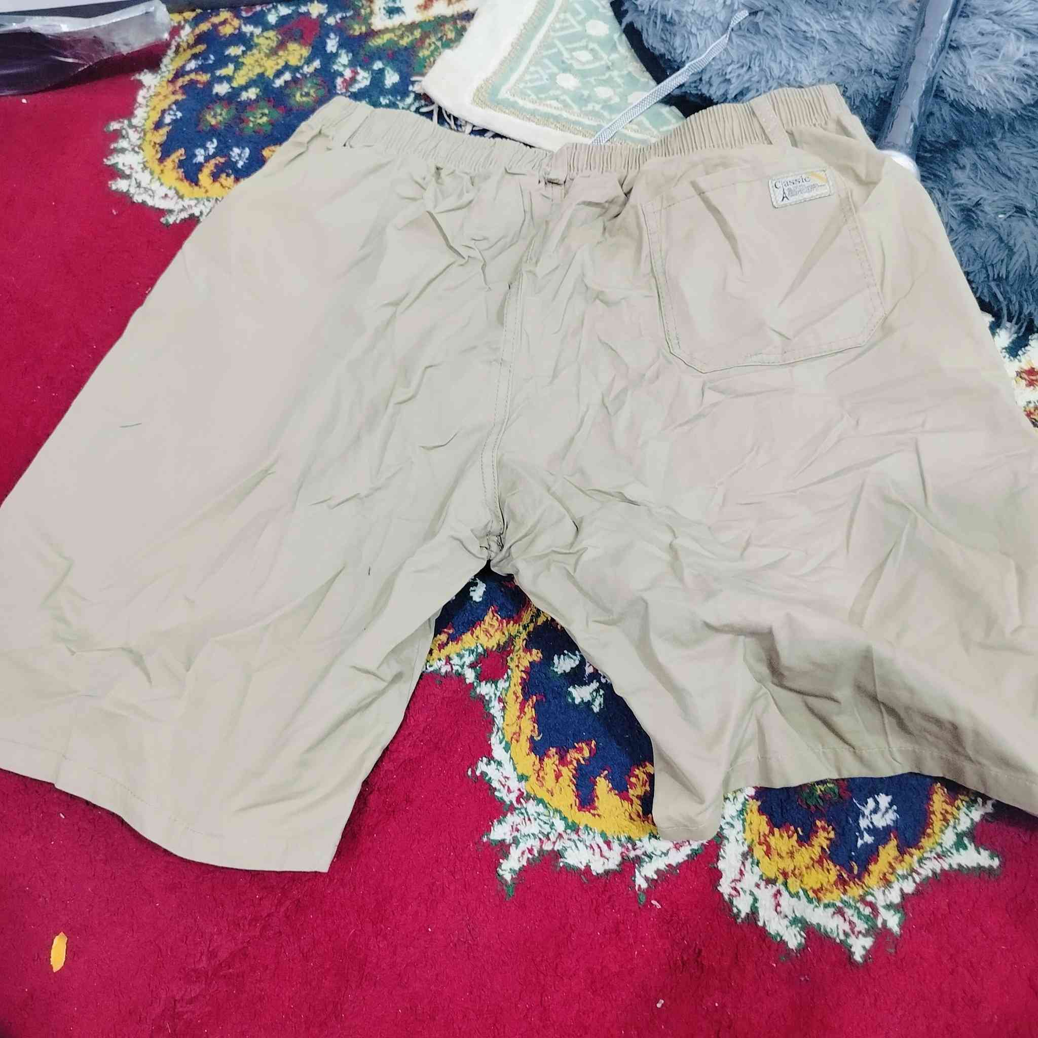 متوفر اربع قطع
جدد
اسعد، رصاصي بيجي


**إذا كنت صاحب هذا الإعلان وتريد حذفه لأي سبب، رجاءا أرسل رسالة إلى الدعم الفني**