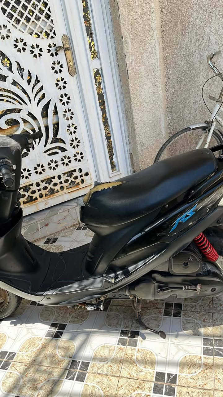 السلام وعليكم ماكس عدله للبيع كفاله عامه السعر  750  وبيها مجال ‏‪0775 037 1814‬‏
