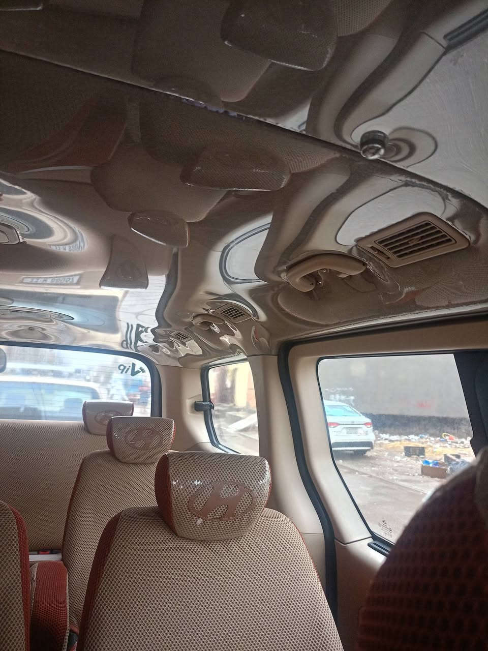 سلام عليكم عيدكم مبارك سياره جديده موديل 8 مكفولة كفاله عامه محرك كصه حاويه هو وتفرعات كير اكسل مكفولات شرط باتري جديد تخم تاير كوري أصلي جديد جدا لايت زنون بلوجكتر زنون ابو 200 دولار سياره مال بيت استخدام شخصي بيع او مراوس بسيارة نضيفه الافضل سيارة 7 راكب لأن عائلتي كبيرة وبيها شغلات اهواية هذا ولكم الشكر السعر 130 سياره باسمي ضريبة وغرامه صفر وهيه رقم بغداد انكليزي رقم ***********
