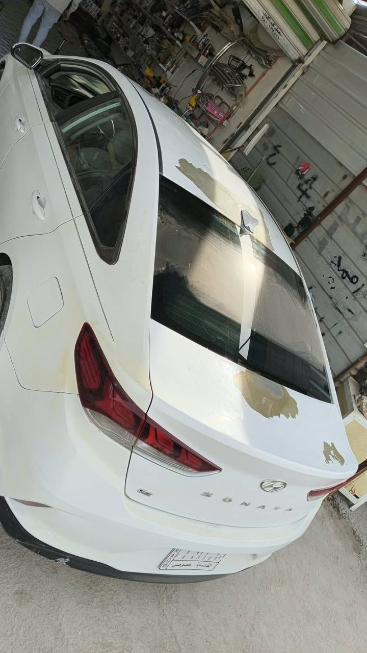 سوناتا موديل ٢٠١٨ امريكي
حادث جاملغ امامي وطخة بالجاملغ الخلفي
بيها حالوب قليل وتكشير بالقمارة
محرك ٢٤٠٠ مواصفات شاشة كامرة دواره
رادارات ماشيه ٦٤ الف
محرك كير حدادية تبريد تدفئه
تخم تاير مكفول رقم قادسية السعر ١٠٠
مكاني بابل قضاء القاسم

***********
