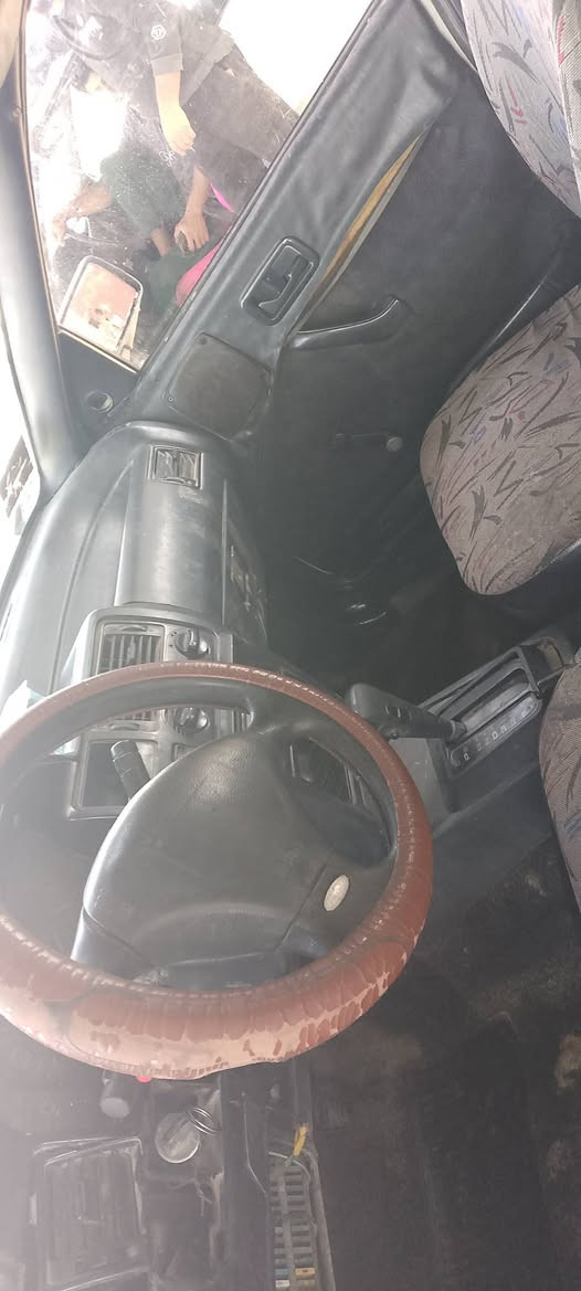 سلام عليكم فورد  اوتماتيك للبيع بدون راعي راعيها متوفي اهله موجودين سنويه عضم  رقم بابل الماني  مكينه وكير نضاف غرفه كهربائيات سياره خدميه سعرها ١٥ مجال بسيط مكاني بابل قضاء الكفل  *********** فقط شراي يتفضل يتصل
