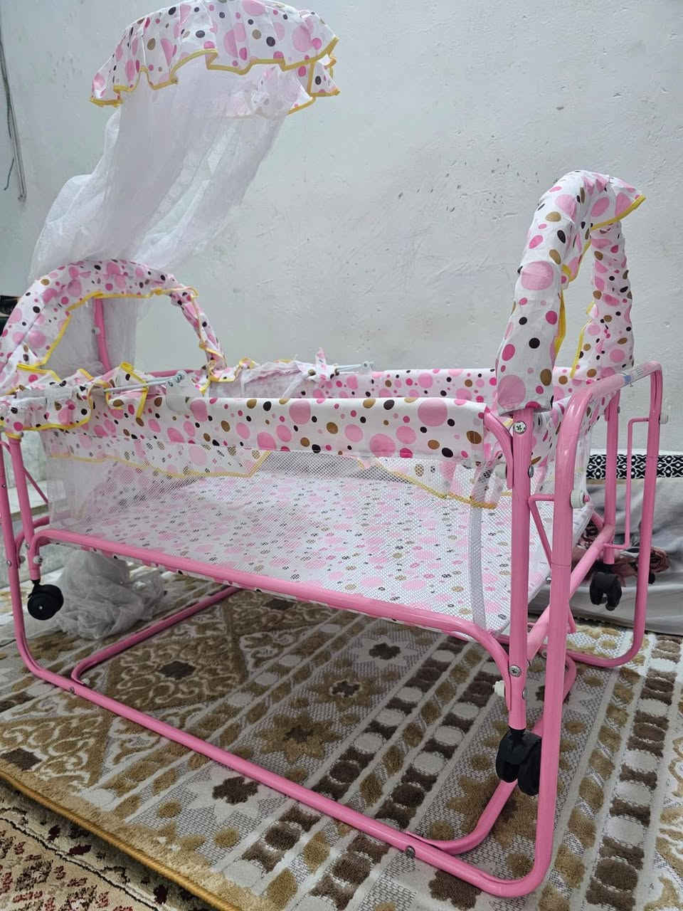 مستخدم ٨ أشهر نظيف
السعر ٥٠ الف..
هاتف ***********
