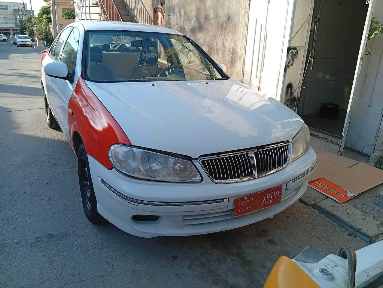 سە نی یابانی مۆ دێل 2001ساغ  بۆ رۆشتن بێ سه ر تایه کۆتی بۆ کراوه سه عر 33گه لاو که مێک مه جال چوار تایه ی تازه یه به شه رتی گێڕو مه کینا ته برید ئیشناکات  شوێن سلێمان       ***********    *********** السليمانية, العراق
