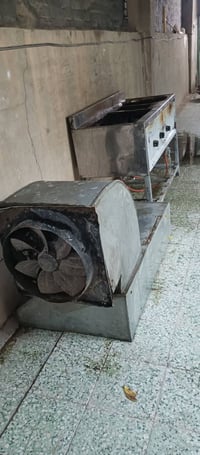 شواية دجاج • طباخ فلافل • معدات مطاعم