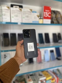 كالكسي اي ٢٣ ١٢٨ • ريدمي سي ١٣ ٢٥٦ • نجف