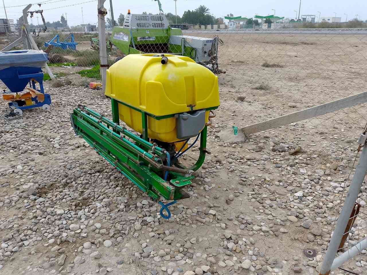 للبيع مرشة بادلي الكوبرة  في العزيزية واسط ***********//***********
