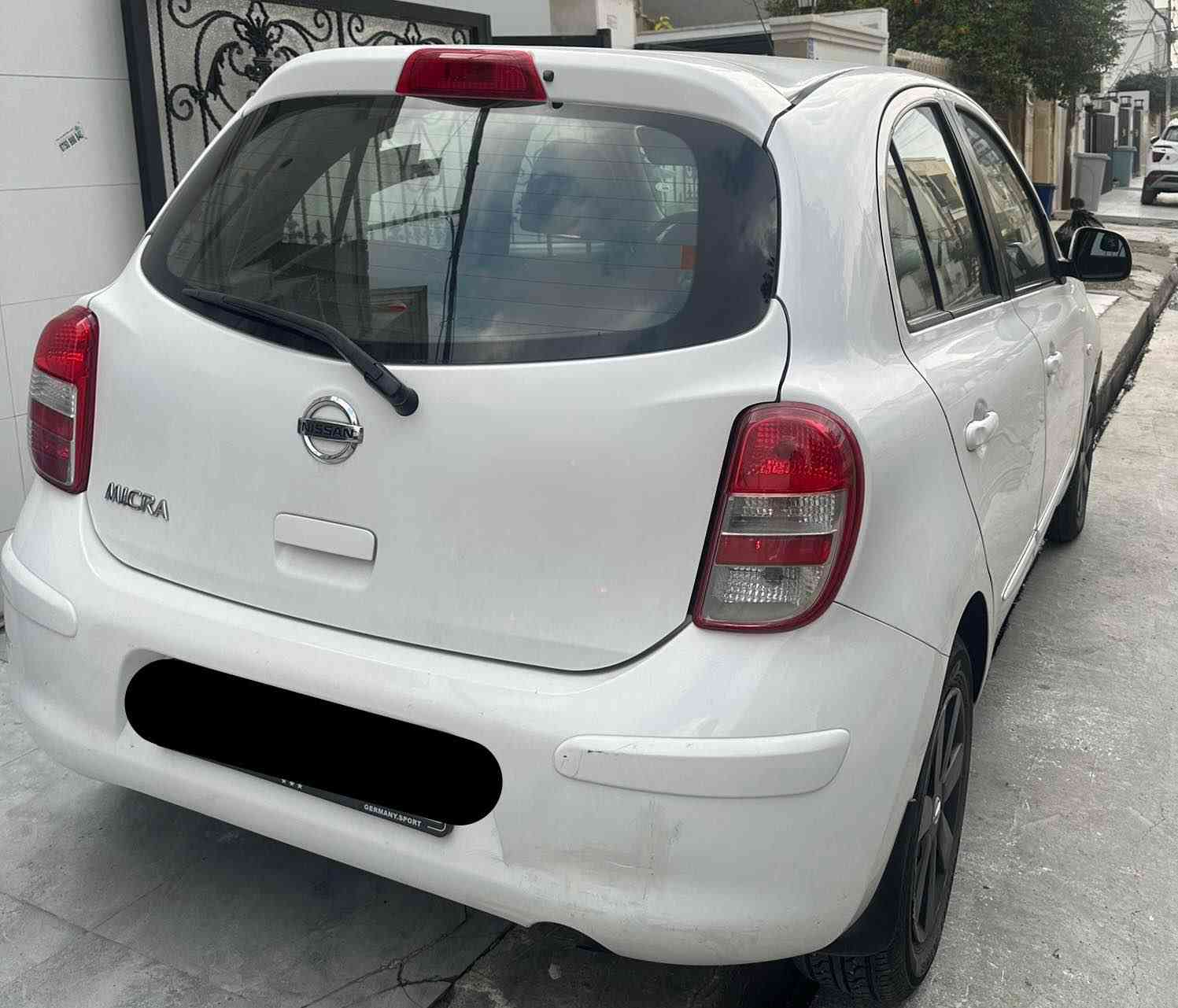 میکرا ٢٠١٥ 
بێ سبوغ
تەنها نەرمە تەزرەکی خەفیفی هەیە
سەیارەکی زۆر خاوێنە یەک دەستە
سەنەوی فەحس و هەزە هەمووی نوێیە
 ١٥٥ هەزار کیلۆ مەتر ڕۆیشتییە 

نرخ 100$ 
تکایە ئەگەر موشتەری نی نامە مەنێرە
واتساپ *********** أربيل, العراق
