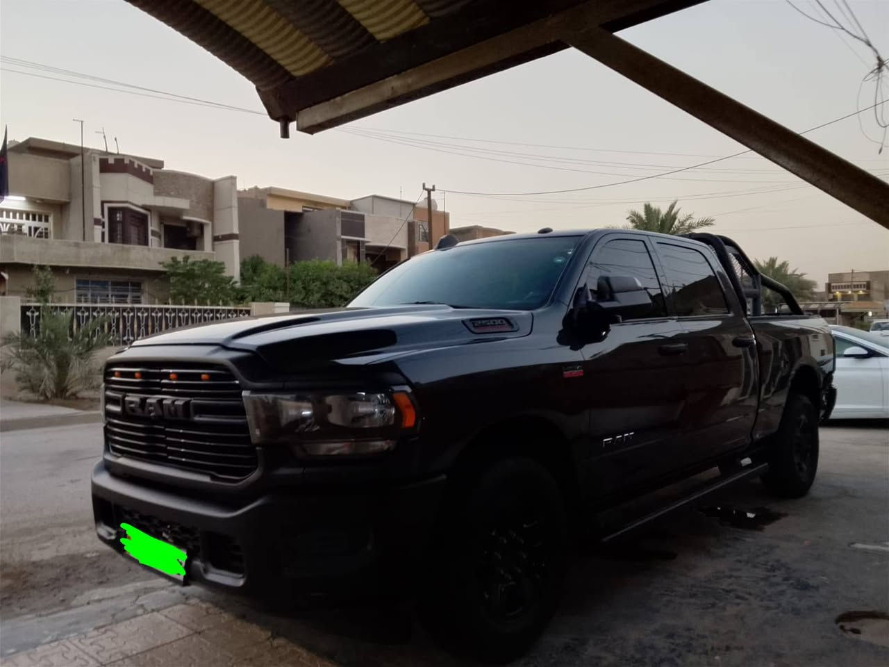 رام Ram Heavy Duty

موديل 2020 

رقم اربيل الدولي الحديث

حادث شخط في صفحه اليمنى فقط 

كفالة عامه اللغد والشاصي والدواخل

صبغ فقط صفحه الجهه اليمنى

مواصفات السيارة

غرفة جلد لونين بلادي

شاشه كبيرة 

كاميرات 360  5 كاميرات

رادارات 

حساسات

نقطة عمياء

بصمة تشغيل

مري كهرباء

السيارة فحل 8 براغي 

باب كبير بدي قصير

ماشية 46 mi 

السيارة عليها اضافات 

تخم تاير ياباني برجستون

منضومة غاز 190 لتر

محجر بدي 

غلاف بدي 

تغليف الدعاميات اسود حراري طافي 

دوسات 

باج تضليل 80% 

السيارة جاهزه متصرف عليها الف دينار 

رقم *********** التواصل خاص او رقم 

السعر 250 $

المكان بغداد الكرخ 

ملاحظة صور الحادث والسونار مرفق بل منشور

