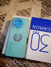 تكنو كامون ٢٠ • جديد • للبيع