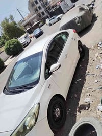 فورتي 2014 رقم ديالى  ماشيه 41 الف حادثه باب سكن نص وراه سكن بس صبغ بد...