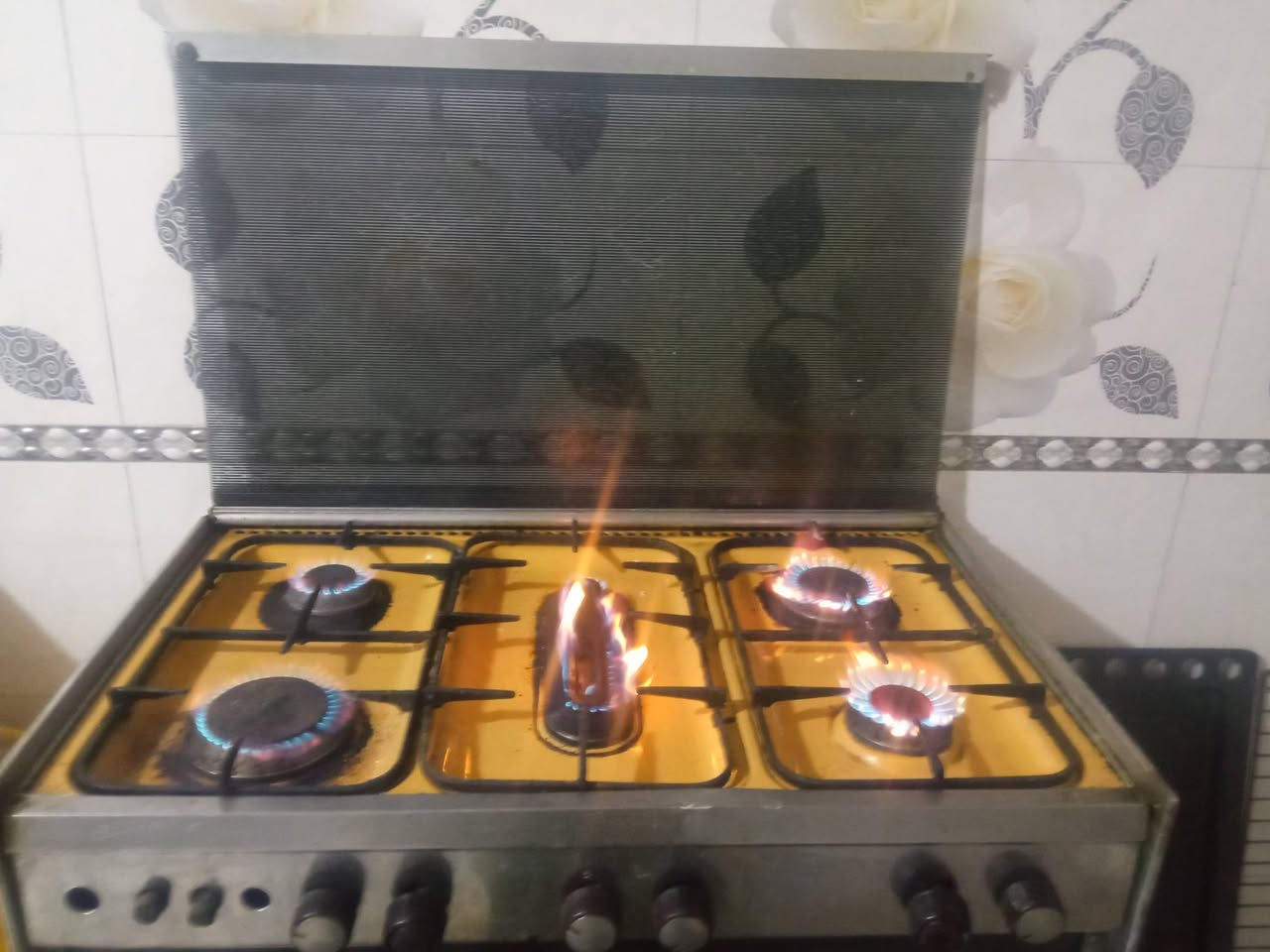 طباخ نظيف شغال فرن للبيع سعره 230بي مجال


**إذا كنت صاحب هذا الإعلان وتريد حذفه لأي سبب، رجاءا أرسل رسالة إلى الدعم الفني**
