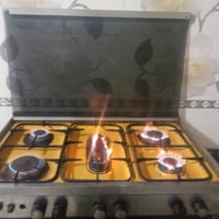 طباخ • فرن • نظيف
