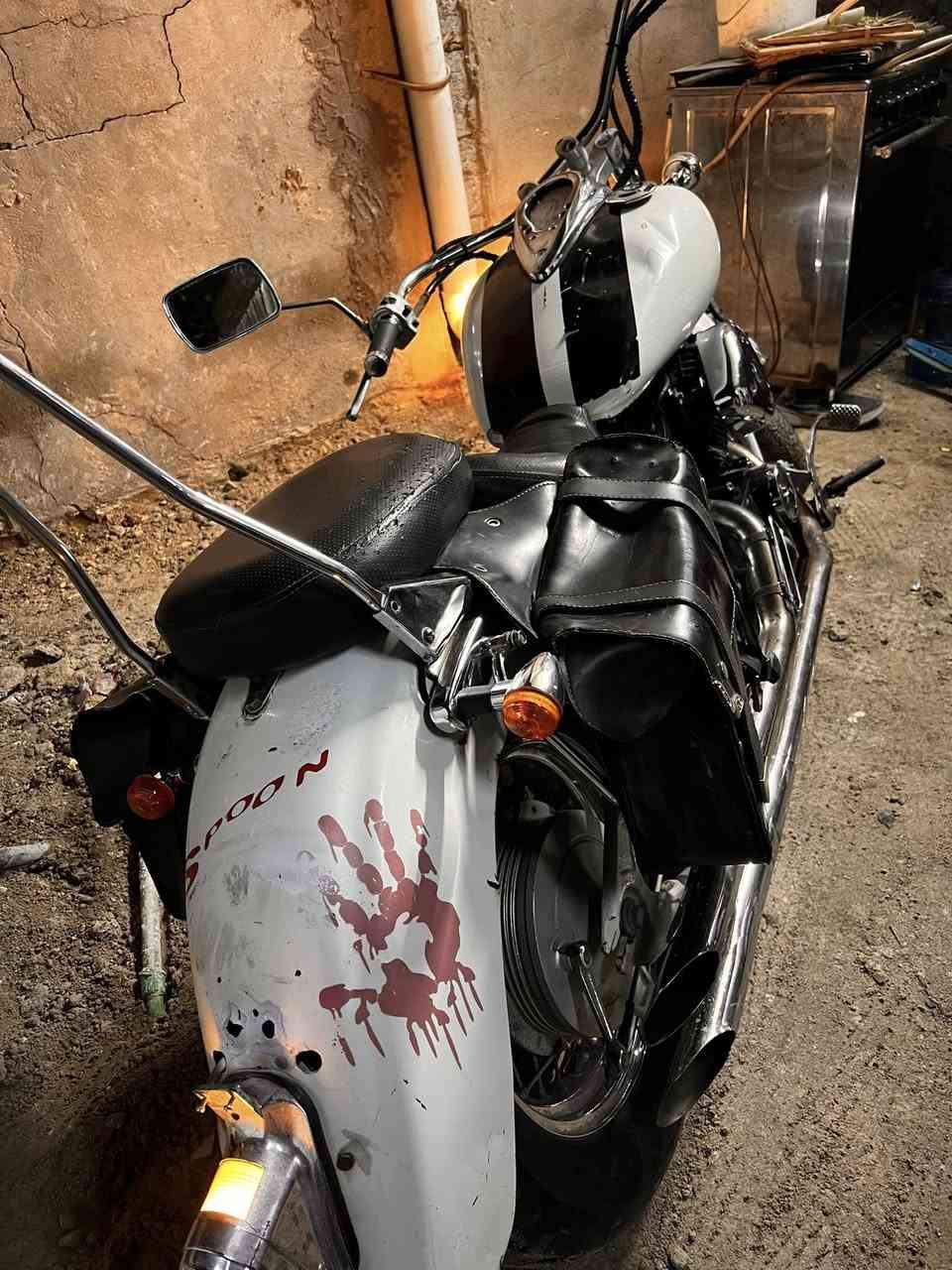 سلام عليكم ياماها دراك ستار دراجة نضيفة أمانة الله ولمحرك ولمكينة كلش قوية وصارت عليهة إدامة كاملة من كابريتر جوينات بلكات تنضيف عميق تبديل دهن امزويل جديد دراجة خير من الله كهربائيات شغالة نكرة سلف مكاني بغداد العبيدي الشهداء الثانية قرب مدرسة حسين كريدي ابيعلك من الباب دراجة مامرقمة مكاتبة ومنفيس فقط سعر الدراجة مليون و300وهاذة رقمي ***********
