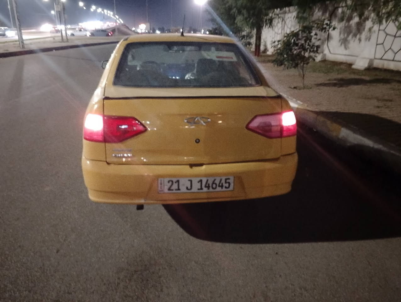 سلام عليكم شيري لبيع موديل 14 سيارة جديد شركه كلشي جديد رقم سلمانيه شمالي سنويه جديد سعر 54 عنواني كركوك حي عسكري ***********
