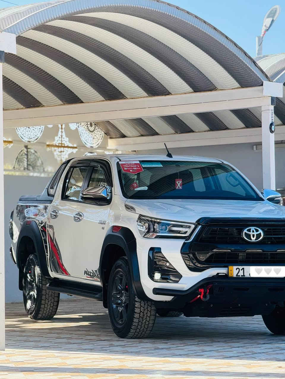 السلام عليكم
للبيع تويوتا هايلوكس TRD 2024 
6 سلندر 
ماشيه 23 
كفالة عامة 
رقم سليمانية بأسمي 
للاستفسار/ ***********
