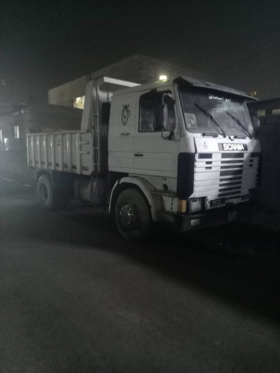 سلام عليكم
سياره سكانيه ١١٣ مكينه ١٢  ونص للبيع مكانها بغداد مدينه الصدر رقم ***********
