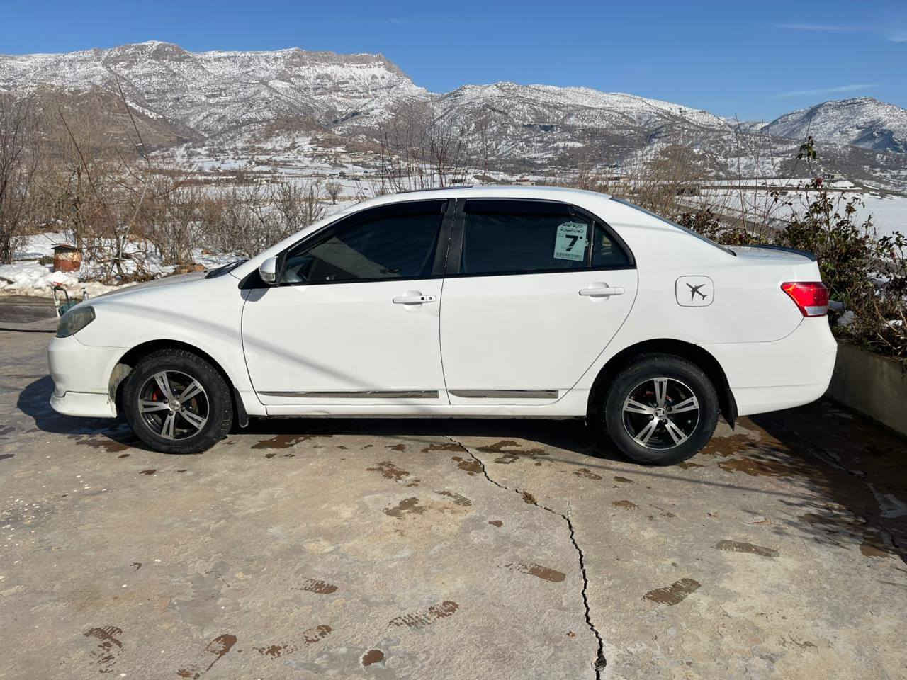 byd 2014 فول فولە هەموکارەبایاتی ئیشدەکا لەسەر دەقی شەریکە ماوە بێتەقەو ڕەقە پێشوپشتی جرکەی نیە گێڕو مەکنی بیلاد کڕۆلایە گڕر مەکینە گەرمیو ساردی بەشرت 
2024 سەنەوی بەسرجوە سێ پارجەی سبوغی تێدایە پێشی لای سەکنی قنجەکی گجکەی هەیە شەنسی شوختی نیە زۆر (***********)
*********** أربيل, العراق
