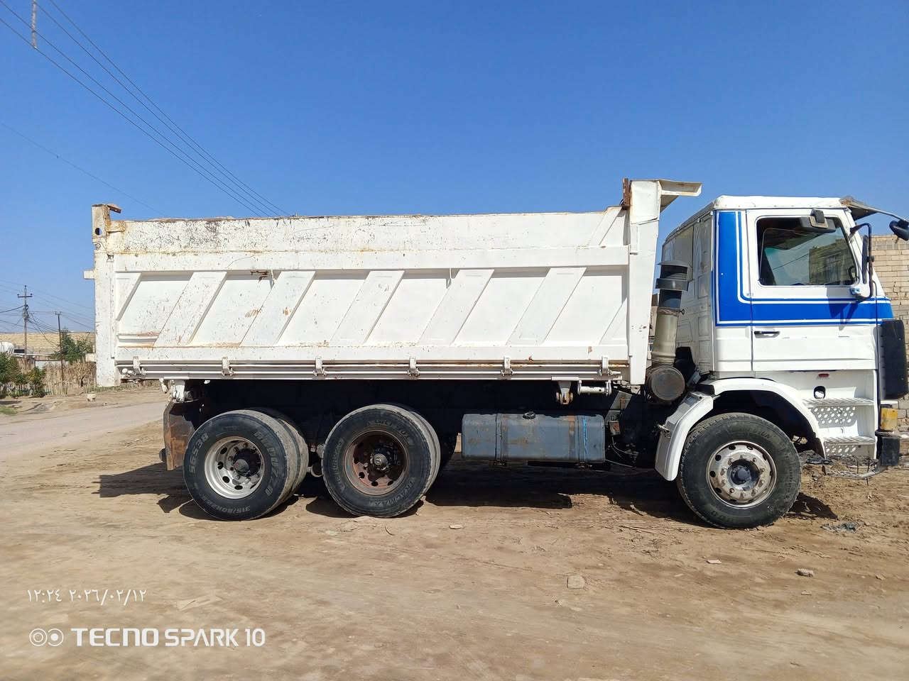 سكانيا 112 رقم ذي قار بسمي شاصي مكفول مكينه 112ونص بيه بخار كير جديد بدي جديد تايرات نص عمر السعر 120 وبيه مجال العنوان الشطره ***********
