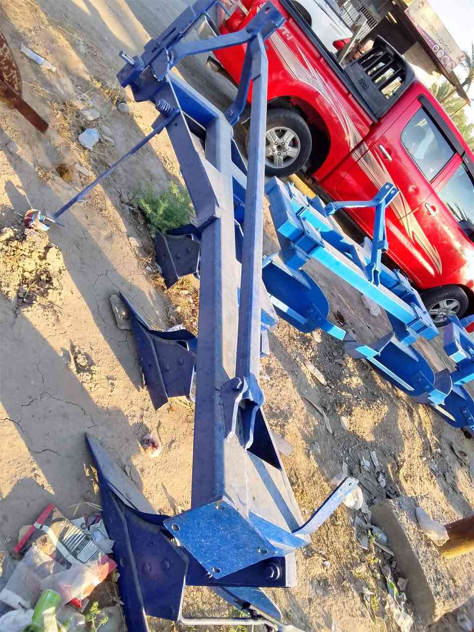 السلام عليكم فدان جديد حجم ١٤ ثلاث سكك للبيع مكفوله مكاني بابل الشوملي تصال ع الرقم وبيك خير ودلل *********** ملاحضه مكلف بنشر
