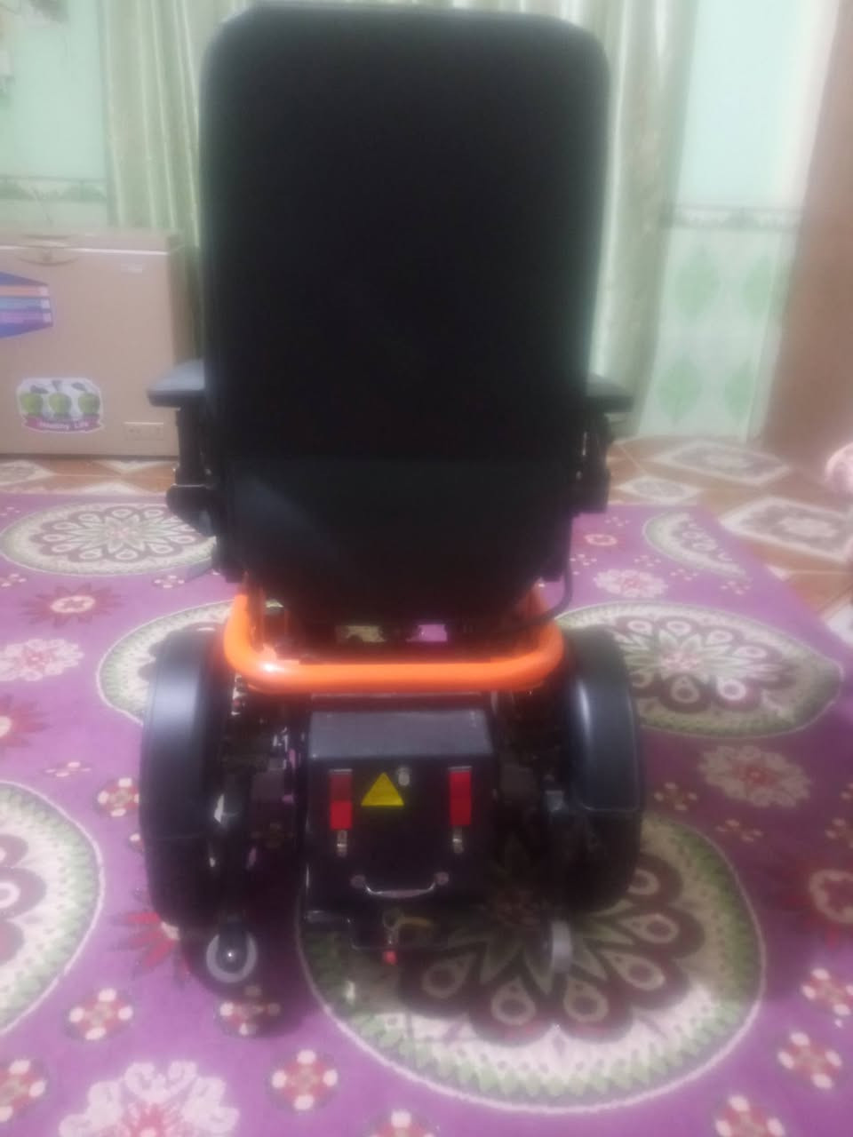 السلام عليكم عربانه شحن البيع قير مستخدمه ***********
