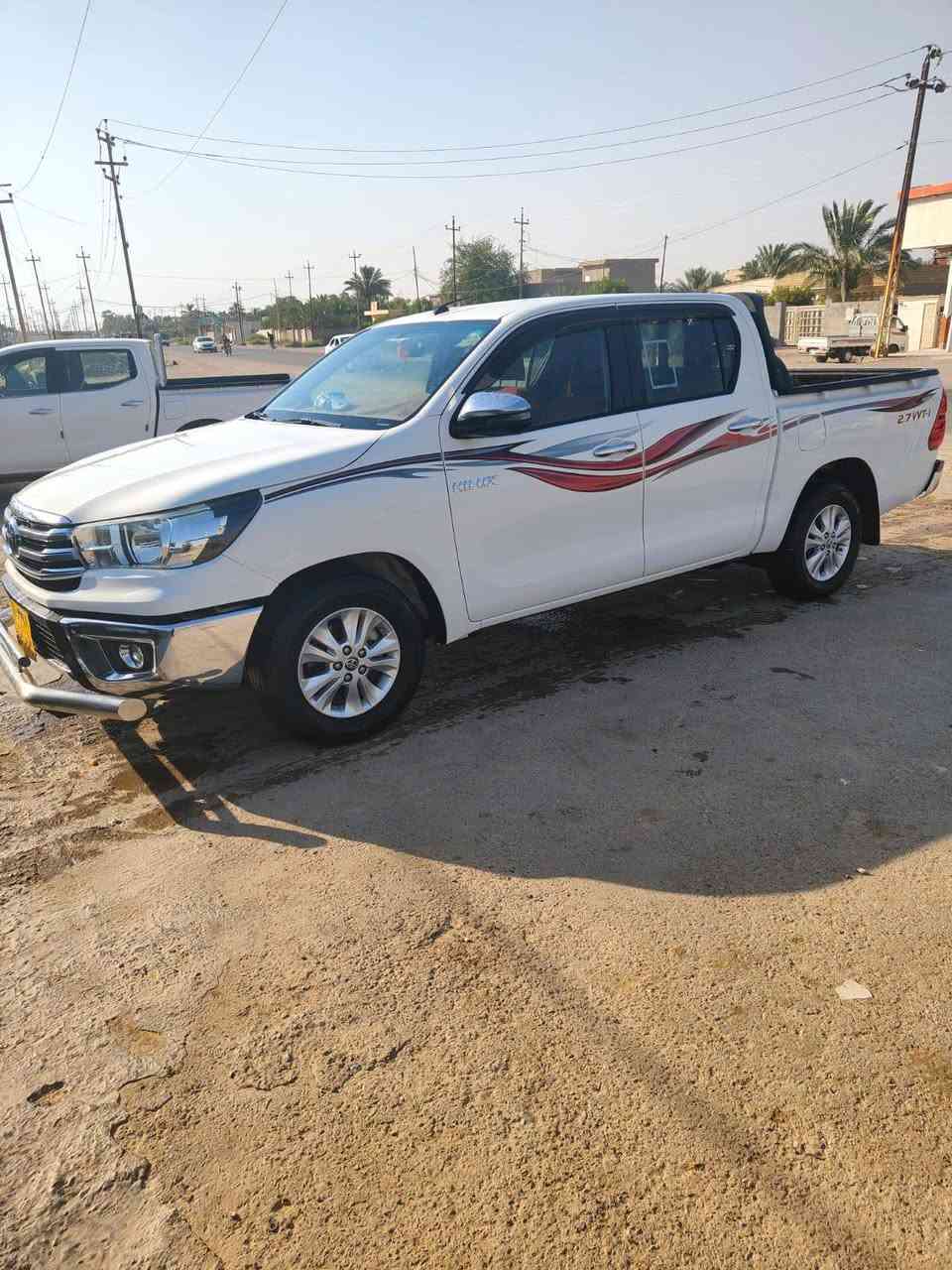 السلام عليكم
✅ هايلوكس 2020

✅ #اوتوماتيك 

✅ ساز فول 1/1 معروفه مواصفات الساز

✅ تبريد كشنات

✅ شاحن لاسلكي

✅ مرايات شفط

✅ جامات 4 اوتوماتيكيه

✅ شاشه كبيره + كامره 

✅ تبريد قطعتين

✅ ثلاجة

✅ حساسات

✅ مانع انزلاق

✅ بنيد جگات وباب البدي جگات

✅ وباقي المواصفات المعروفه 

✅رقم السياره رقمة اربيل

✅ سياره كلش حلوه  وجديده استخدام شخصي   بيه بارد بسيط جدا بخشم البنيد
 
✅ عنوان السياره واسط  الزبيدية
 سعرهه 240 وبيه مجال
📞للاستفسار***********
