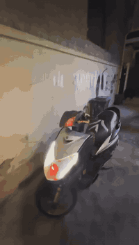 سلام عليكم سكنس فحل نوزل طلاعات
دراجه بلاديه ممفتوحه دراجه قويهه 
تجي وشوف شوفت عينك جيب ١٠ فيتريه مكينه اكفلها الك لاصوت لانضوح لاتبخير 
تزويد البيها كلجات wf امامي خلفي 
فراك بريك قطره اكسل 
يدات رياضي 
ويل رياضي وفلنجه 
وفج وتطواله وملقلط 
وماصده عين شيطان 
ستناد صفح 
شاير وبك لايت مشمي 
دبلات امامي خلفي رياضي 
صولنصه بوري عدل وزه دراجه مشالله تاخذها وخطيتك بركبتي اكفلها الك من كلشي انطيك نقص بيها حتا متجيني واتعبك قبق بانزين تريشه وسبعه جوه الكشن مابيها غير ذني دراجه كلش قويه تجي وشوف بعينك سعرها 900وبيها مجال لطيبين بس بدون كسران ماجاوب ع خاص ادخلي واتس خاص شلع عيوني رقمي ***********
