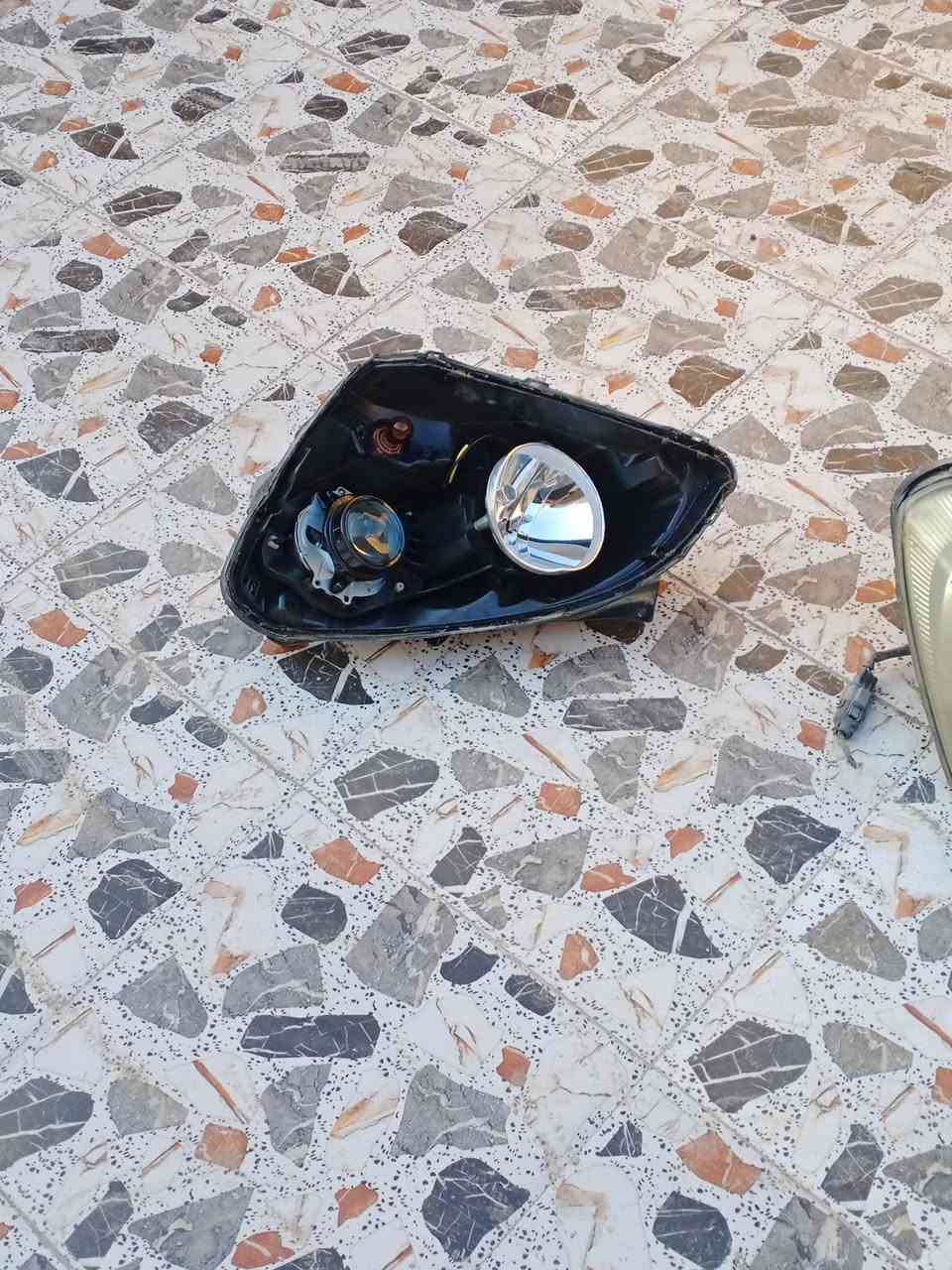 السلام عليكم ماصادات اوبتيما هنه وفيشهن وعدساتهن كاملات  مكاني حله الي يريدهن يدلل *********** سعرهن 40
