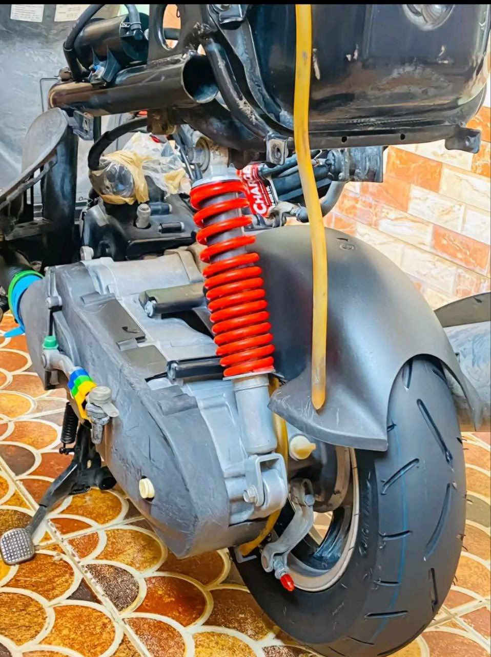 يابة هاي الحلو للبيع بدون تزويد تشتري بلادية برغي تزويد مابيهة السعر خاص وبخدمت الشراي ولحد يتعبني لئن تعبان عليهة كلش كلش 🥱***********
