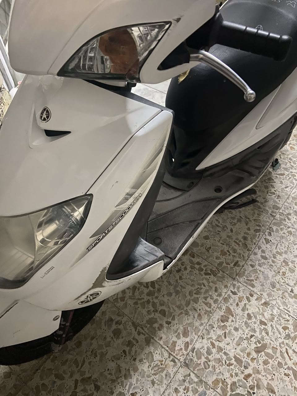 سكنس فحل كابريتير دراجه. صار يومين نازله من. رمبه شوفت عينك جيب فيتر وتعال صار يومين من. نزلتها بس محتاج واريد. ابيعها السعر مليون وربع وبيها مجال مستعجل عليها مكانها زعفرانيه ***********
