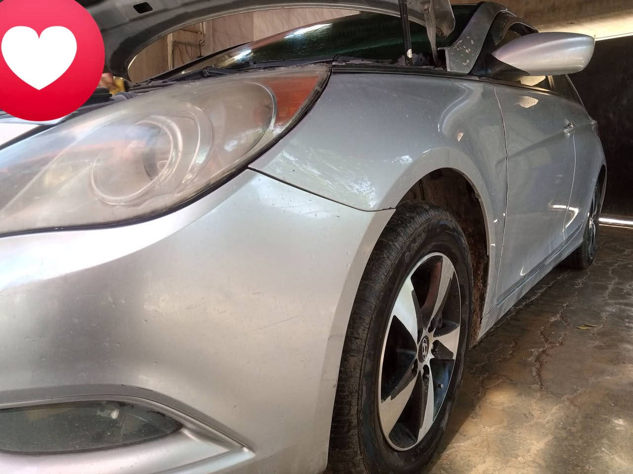 عاجل جداً
بسم الله الرحمن الرحيم 
سياره سوناتا موديل 2012  وارد امريكي ضربه اماميه كهربائيات كلها شغاله ما بيها اي نقص خير من الله محرك ما يوم فولت محسن كله بانزين عادي امشي كله 170 وما فوق 
ليكلك دك بلانص كله انت جذاب اصعد بصفي وشوف وين متريد اروح وياك فحص تحويل ثاني يوم  وزن السياره 2 ونص طن حديد ثخين 
مكان الأنبار  الاستفسار اكثر الأتصال على رقم
*********** اتصل ودلل
