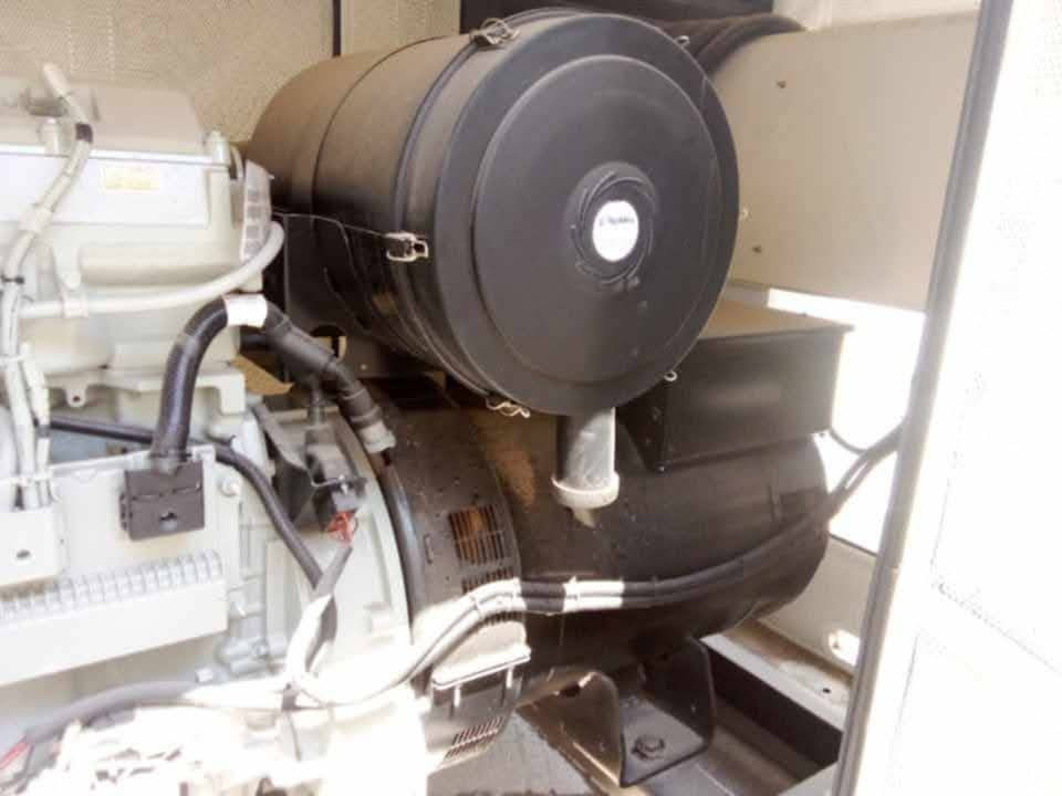 مولد حجم 550KVA  بيركنز انكليزي حجم المحرك 2500
رأس التوليد ليروي سومير فرنسي كاتم (زيرو)
شاشة DSEبيرطاني 
6بستم 
ضمان 1سنة أو 1000ساعة عمل 

#للأسفسار والحجز الأتصال 
***********
*********** واتساب 

#العنوان : الكرادة ساحة التحريات مقابل مسبح الأرثوذوكس 

الأحجام المتوفرة 
20
30
33
45
50
60
80
100
135
150
200
250
300
350
400
500
550
متوفر توصيل الى جميع المحافضات
