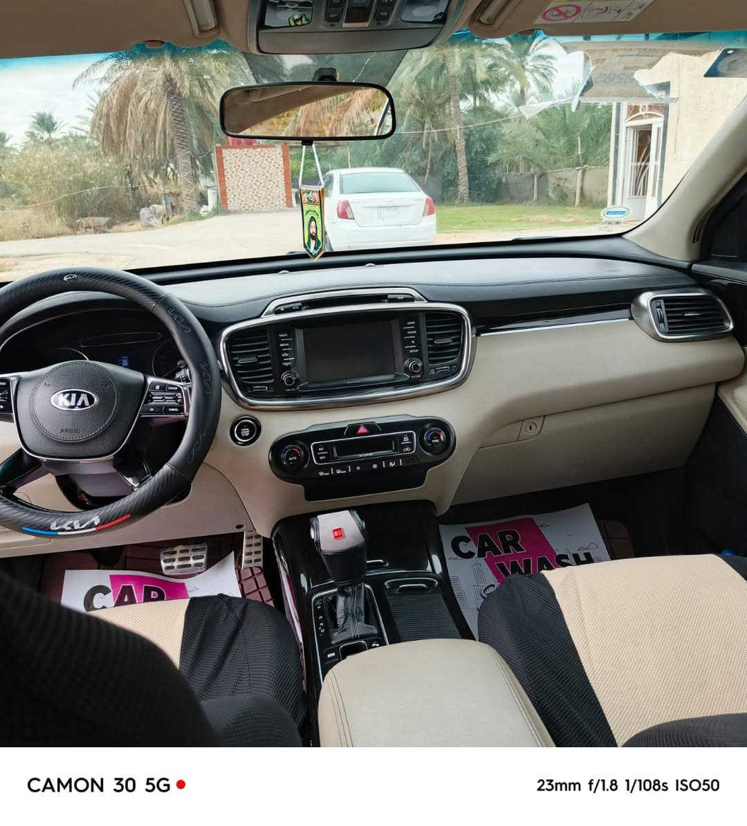 السلام عليكم 
يا الله للبيع سورنتوا خليجي موديل 2020 فول مواصفات بانوراما رقم بغداد  بسمنه مداور ثاني يوم كامره حساسات امامي خلفي  بيه باب السايق والورا مبدلات والبنيد مصبوغ عدا ذني السياره جاهزه من كلشي  كير مكينه تبريد تدفئه كله كفاله متصرف عليها ربع دينار 

السعر/ 220

مكان السياره النجف الاشرف للتواصل خاص

رقمي ***********اثير- *********** واتساب ايضاً
