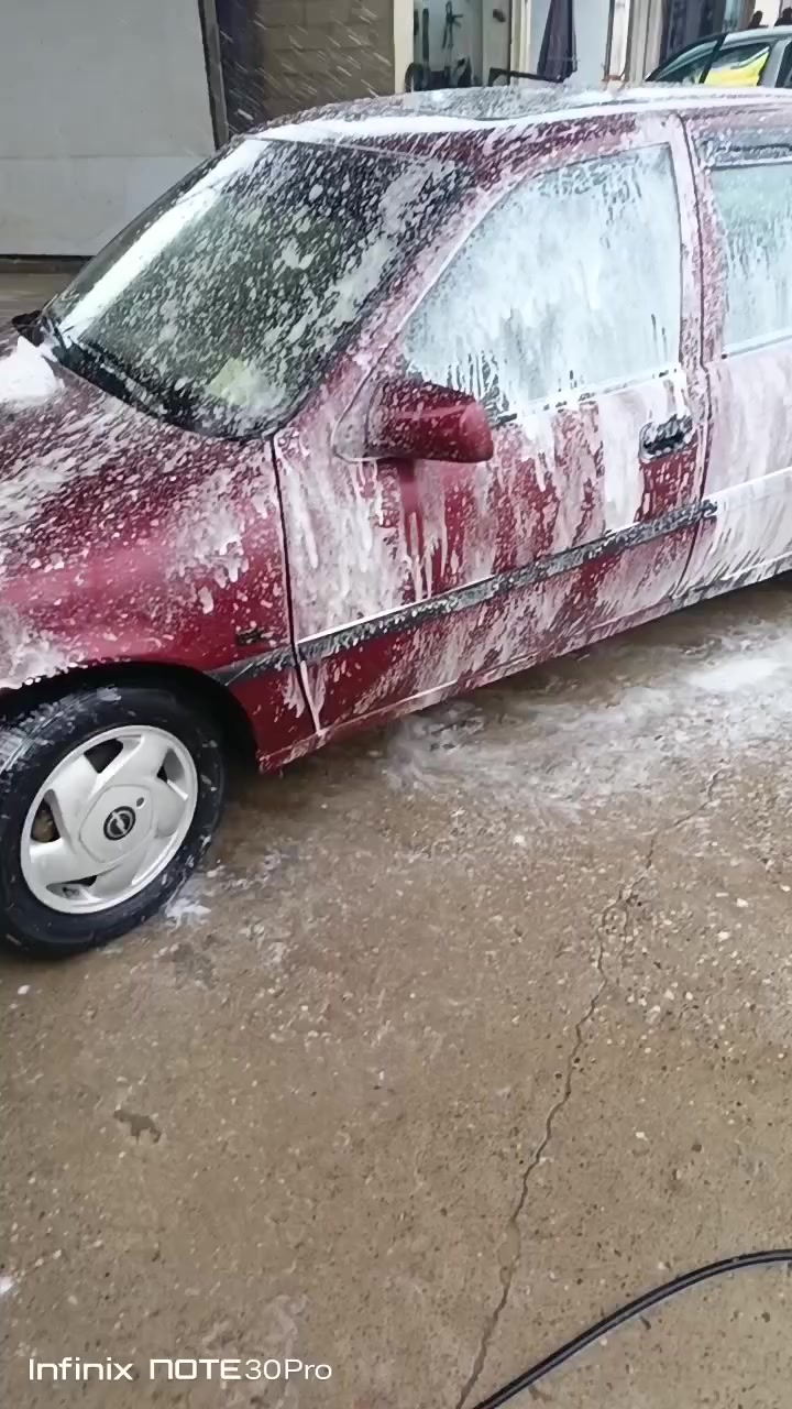 سلام و عليكم 
بسبب الوعود الكاذبة 
اوبل فكتره 1993
مكينه 18
فول كهرب 
قفل مركزي
بور 
تبريد شركه شغال تلج
طخم امامي خلفي شرط
مكينه كير شرط 
داخل دوشمه جديد 
السياره وضع شركه
بدون ضرر 
جماليه مالتقحيل 
شرط التحويل 
رقم الماني سنويه عغم 
كوبون بانزين بيها


**إذا كنت صاحب هذا الإعلان وتريد حذفه لأي سبب، رجاءا أرسل رسالة إلى الدعم الفني**