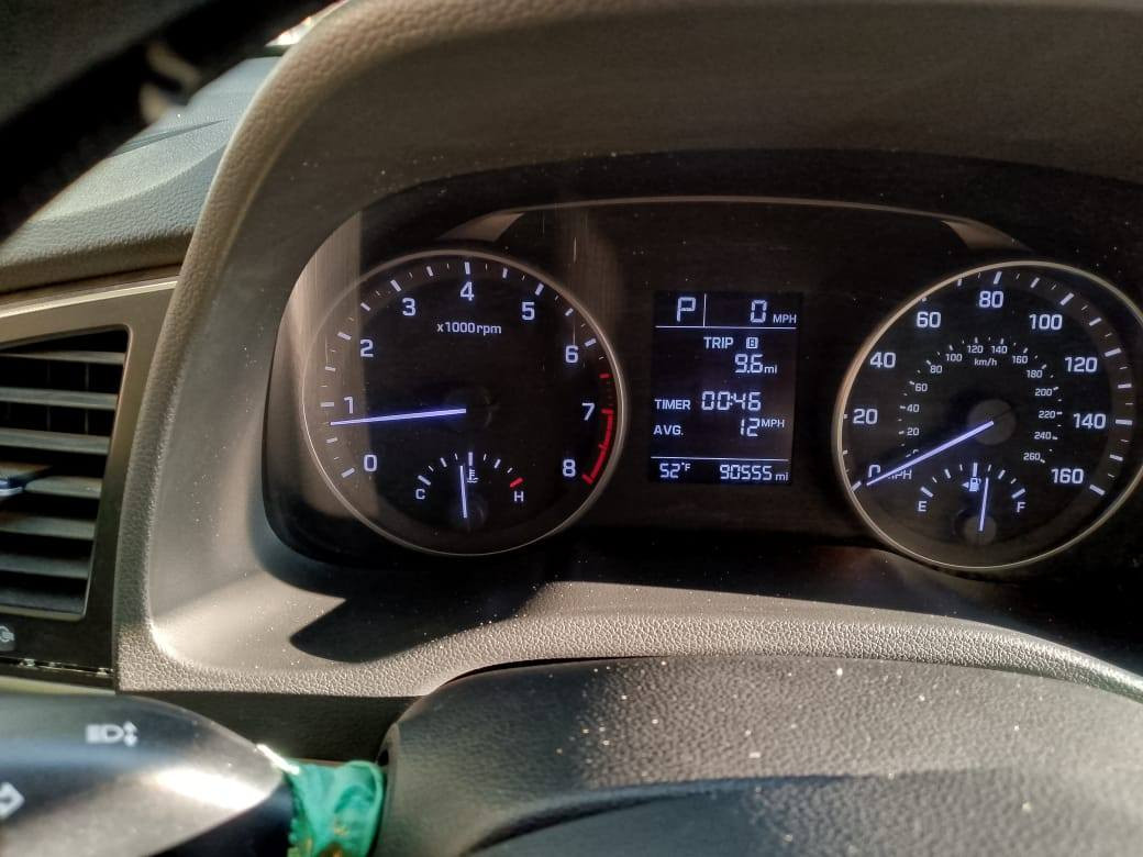 السلام عليكم
للمراوس بسيارة عالية
النترا موديل 2017 وارد أمريكي ضرر خفيف رقم الشاصي والسونار بالمنشور.
محرك 2000 دوش المرغوب سيارة جديدة جدا
محرك كير حدادية تبريد تخم تاير جديد كله بشرط
رقم بغداد بأسمي تحويل مباشر 
للاتصال ***********
