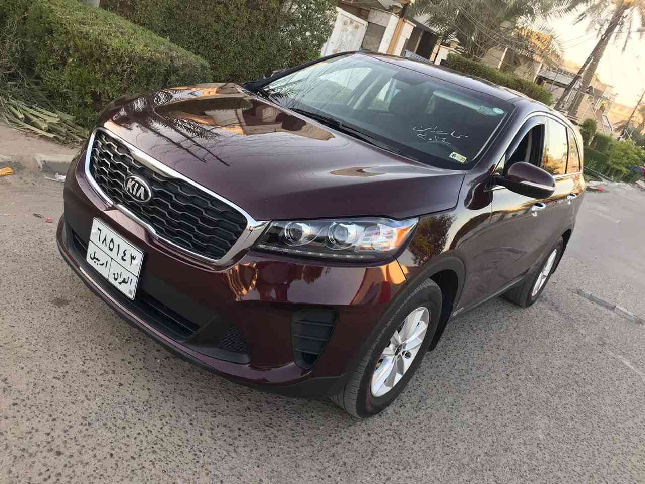 كيا سورنتو 2019 امريكيه سياره جديده
فور ويل 6 سلندر تبريد قطعتين منفصل
7 راكب رادار جانبي كرسي سايق كهرباء
شاشه كامره تحديد مسار
حادثها جاملغ وباب عكس سايق طخه بسيطه 
صور حادث ع خاص
السعر 175 ورقه للاتصال ***********
مكاني بغداد حي الجامعه
