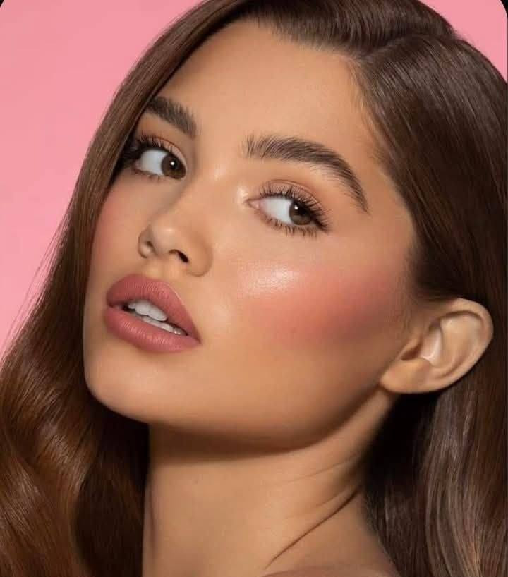 ✨ مسكارة سكاي هاي الشهيرة الاصلية ❤️مسكارة سكاي هاي من ميبيلين الاصلية❣️
مسكاره هاي سكاي الاكثر روعة 🌸
فاعليتها من اول استخدام 👌🏻
تعمل على تطويل وتكثيف الرموش و بشكل طبيعي تعطيكي رموش كثافة وقوة مميزاتها. تغذي الرموش لانها غنية بالكولاجين والكيراتين مع ذلك متسيل او تليص ابدا حتى لو ضلت لثاني يوم وترتب الرموش  بشكل احترافي مع شكل خرافي كأنك مخليه رموش صناعية 

🏺 تمنحك لون أسود فاحم متألق.
غنيه بالكولاجين والكيراتين لتغذية رموشك، فرشاة الماسكرا ممتلئة بألياف ناعمة لتغطي كافة رموشك وتمنحها الكثافة.
اصلية 💯💯👍
السعر 7 الاف   
🚘 يوجد خدمة توصيل لجميع محافظات العراق ٤ الاف 🚘


**إذا كنت صاحب هذا الإعلان وتريد حذفه لأي سبب، رجاءا أرسل رسالة إلى الدعم الفني**