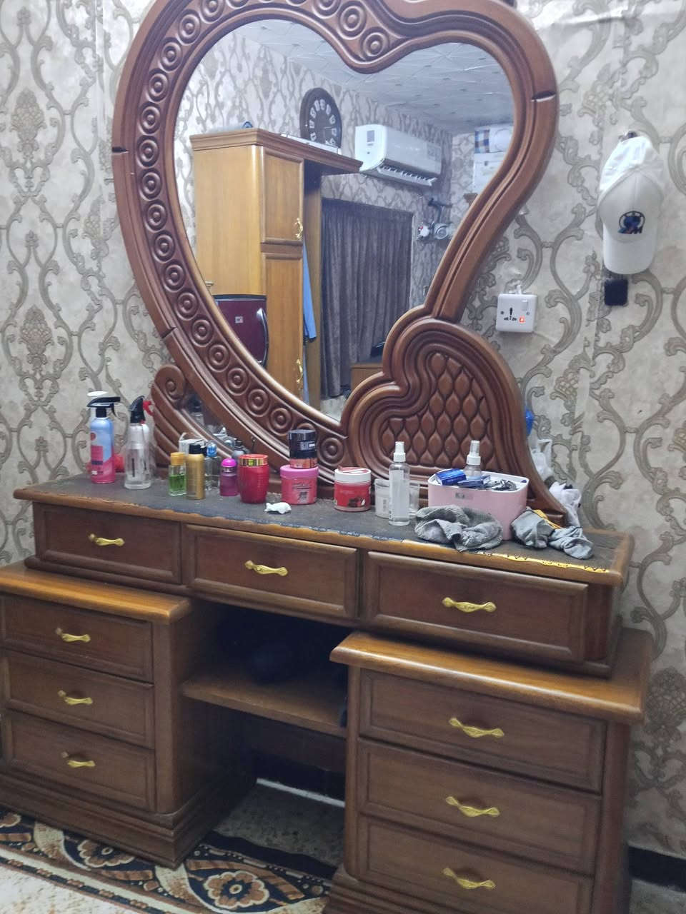 غرفه لبيع تفصال الصالحيه  الشراي يتصل ويدلل ***********
