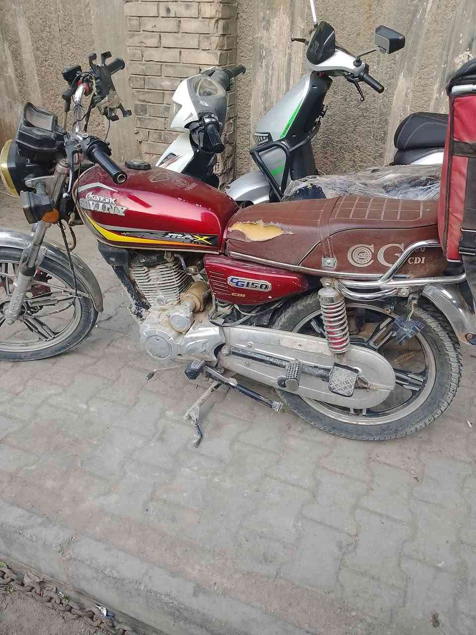 سلام عليكم دراجه ايراني تايكر اوراق كامله وورقه كمرك موجودة مكينه مكفوله سعر 650 وبيهة مجال قليل مكاني امين الثانيه ***********
