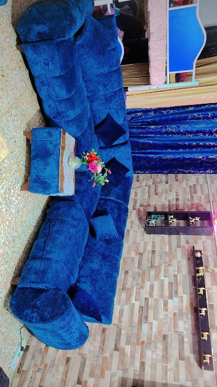 سلام عليكم تخم جديد صارله اسبوع اريد اشيل محتاجة واتساب؟ 350بي مجال ***********
