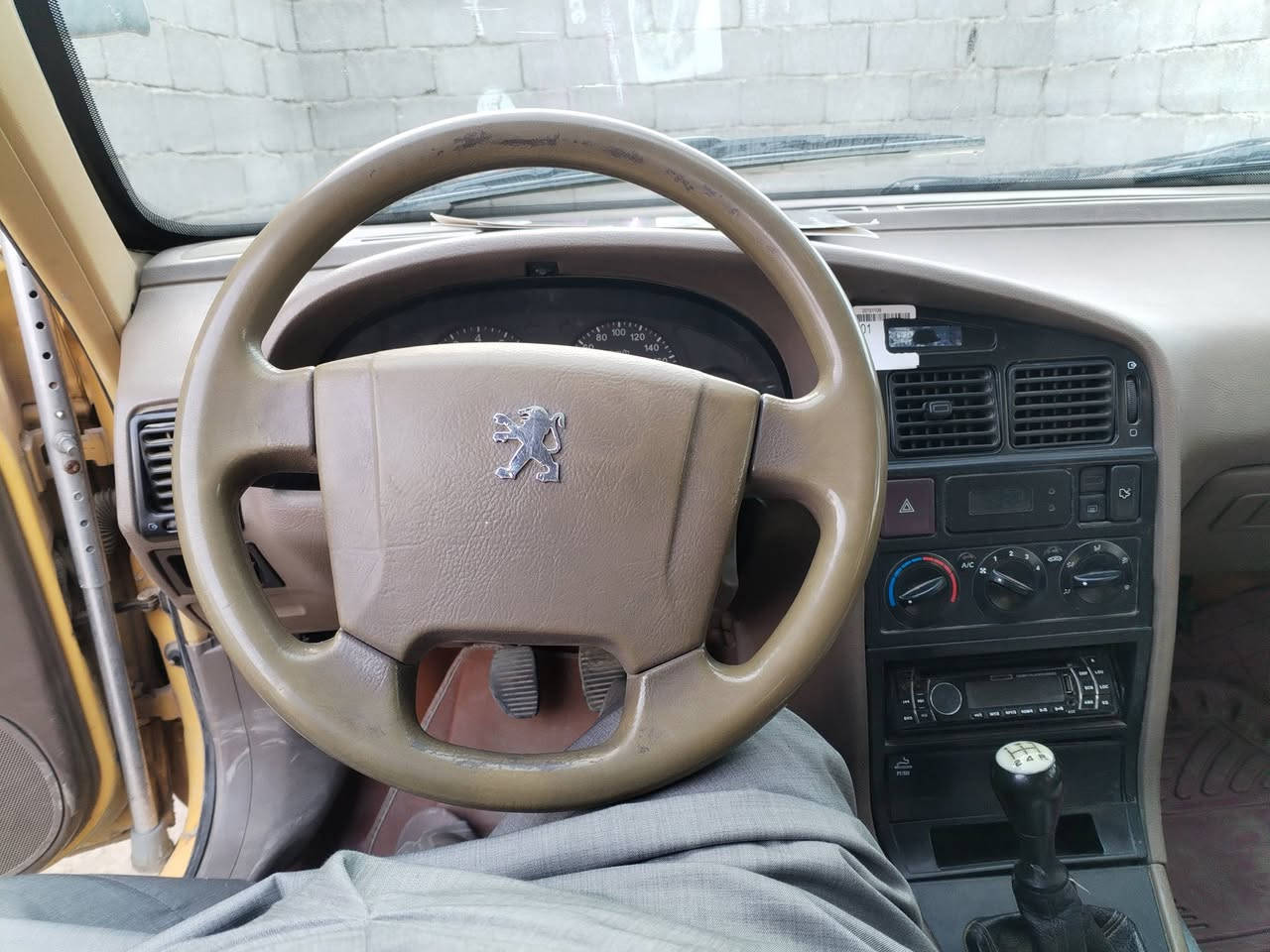 بيجو أكد ٢٠١٦ بسمي مكينه تبريد مكفول السونار مرفوق السعر ٤٥ ورقه العنوان بغداد المعامل الباويه رقم ***********
