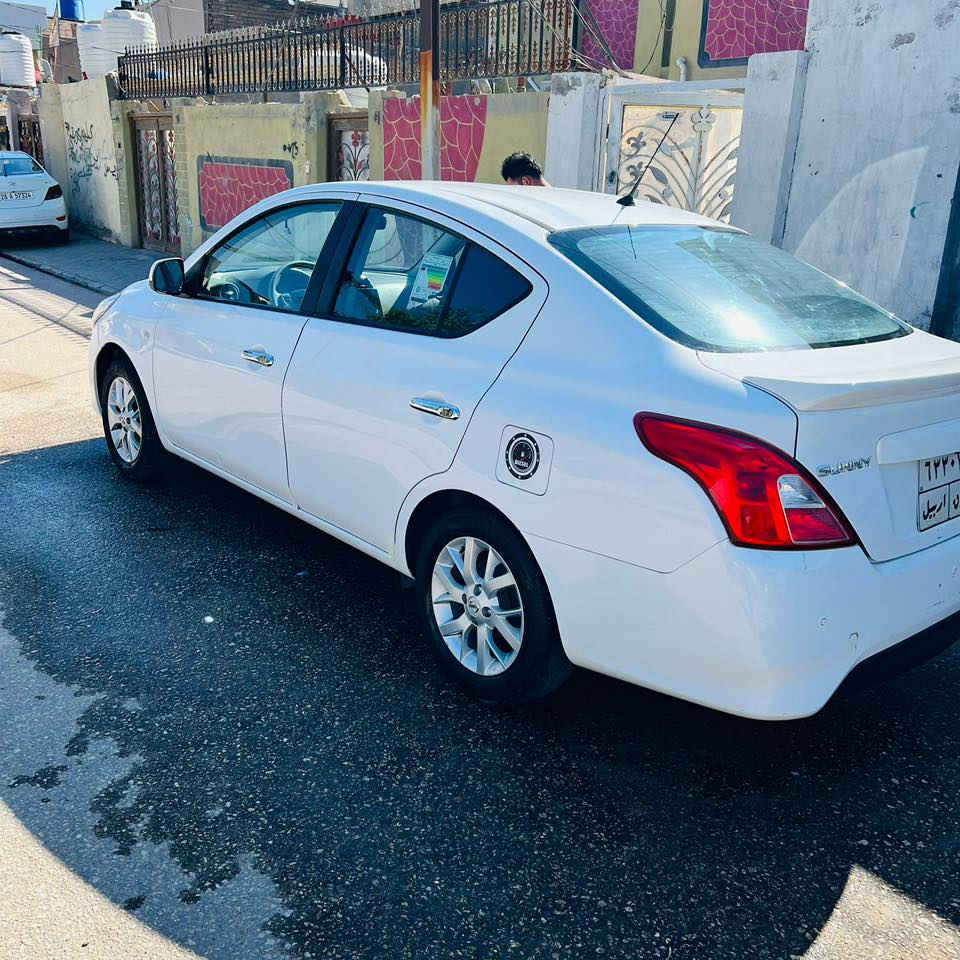 سلام عليكم نيسان صني مديل ٢١ جام كهربائي تبريد خلفي ويل كب ماشيه ١٠٠ بيها بارد بل جاملغ والباب والجنطه اصبعين ما بينات 107 وبيها مجال مكاني نجف ***********
